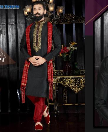 Picture of Stunning Black Sherwani