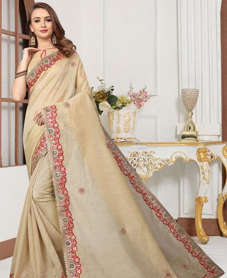 Picture of Graceful Cream Silk Saree