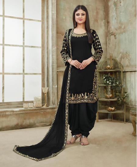 Picture of Ravishing Black Patiala Salwar Kameez