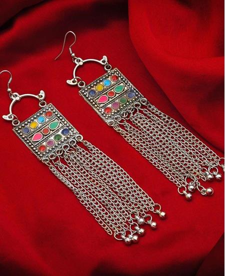 Picture of Pleasing Silver Earrings