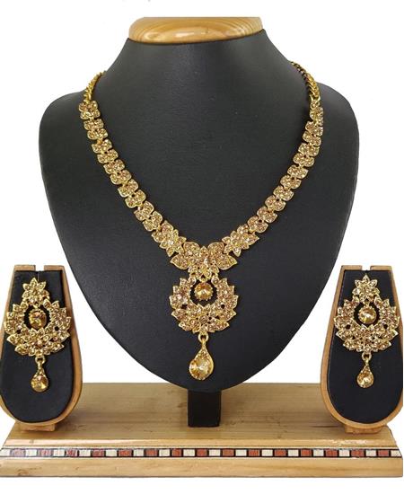 Picture of Grand Gold Necklace Set