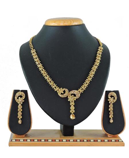 Picture of Shapely Gold Necklace Set