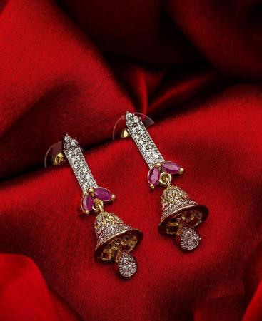 Picture of Ravishing Golden Earrings