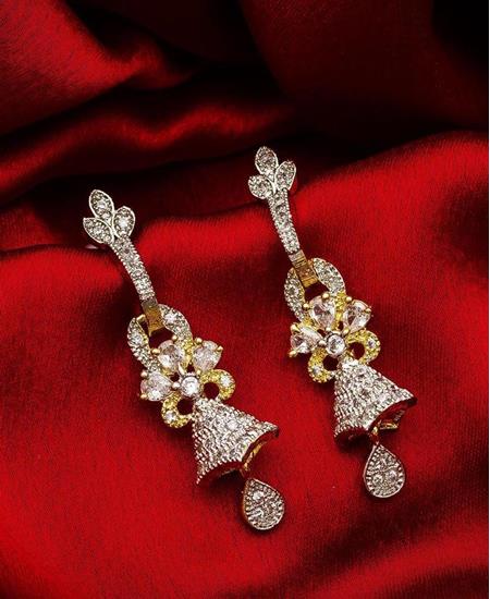 Picture of Beautiful Golden Earrings