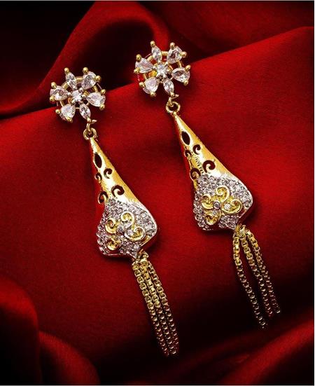 Picture of Resplendent Golden Earrings