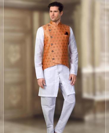 Picture of Fascinating White Kurtas