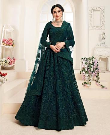 Picture of Beautiful Deep Green Lehenga Choli