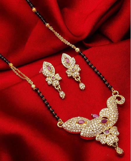 Picture of Radiant Golden Mangalsutra