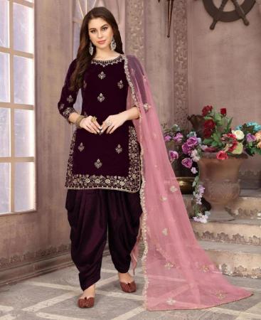 Picture of Taking Wine Patiala Salwar Kameez