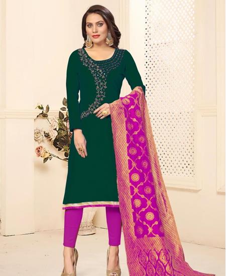 Picture of Resplendent Dark Green Cotton Salwar Kameez