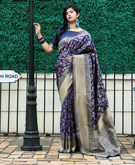 Picture of Good Looking Nevy Casual Saree