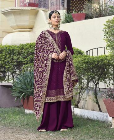 Picture of Enticing Burgundy Straight Cut Salwar Kameez