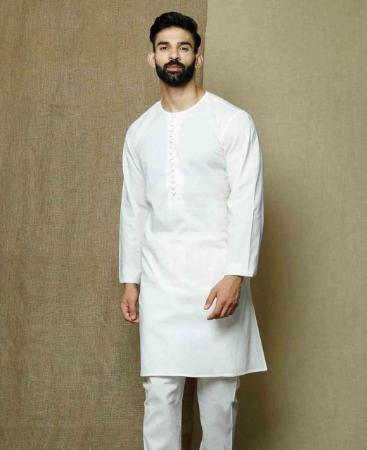 Picture of Excellent White Kurtas