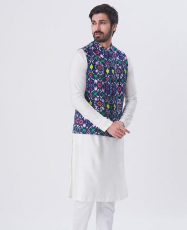 Picture of Appealing White Kurtas