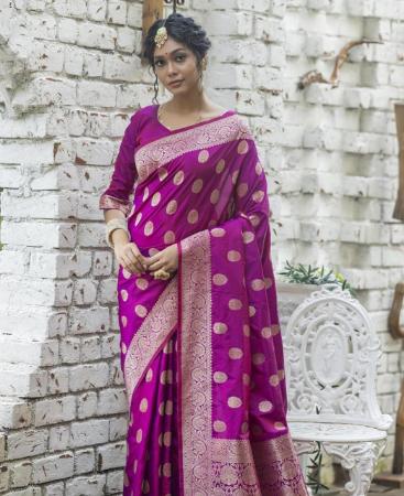 Picture of Lovely Purple Silk Saree