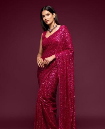 Picture of Graceful Pink Georgette Saree