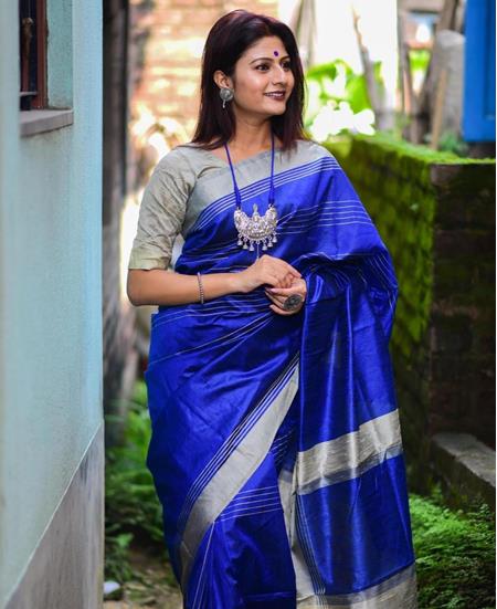 Picture of Amazing Royal Blue Casual Saree