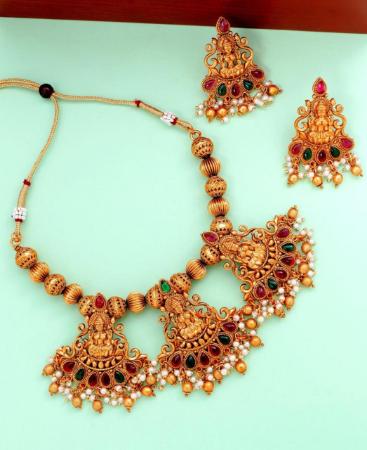 Picture of Gorgeous Gold Necklace Set