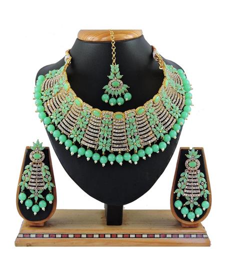 Picture of Shapely Light Green Necklace Set