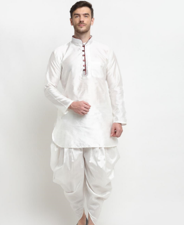 Picture of Taking White Kurtas