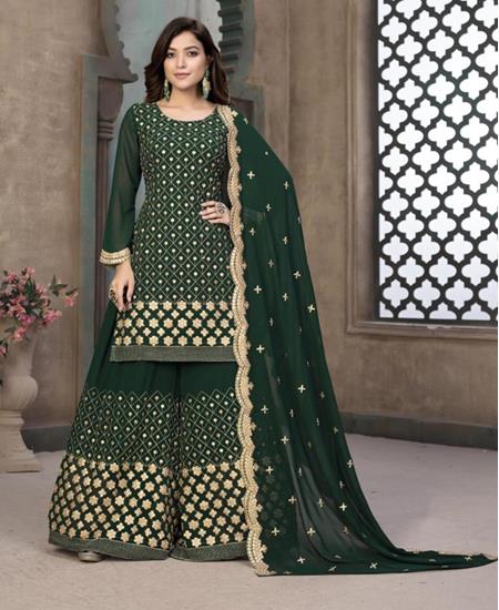 Picture of Ravishing Green Straight Cut Salwar Kameez