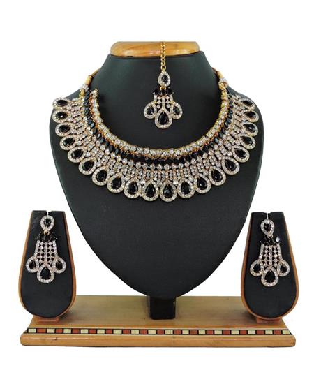 Picture of Fascinating Black Necklace Set