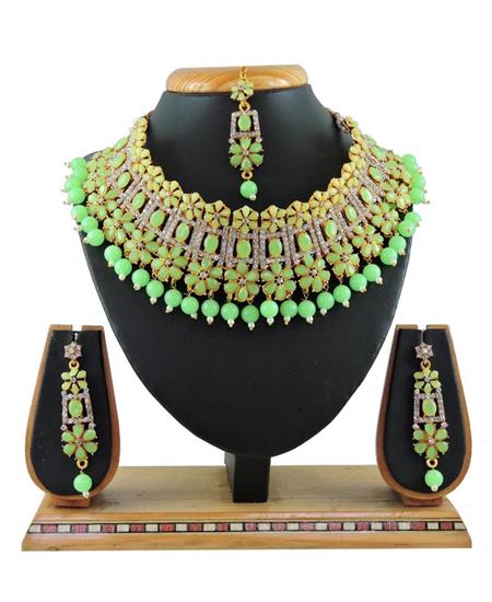 Picture of Excellent Pista Necklace Set