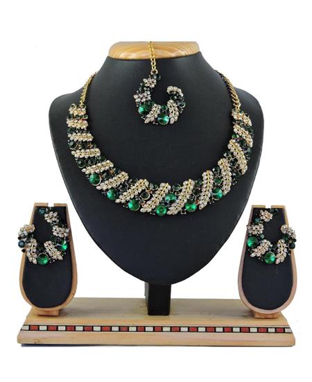 Picture of Shapely Green Necklace Set