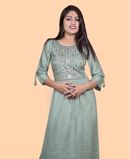 Picture of Enticing Grey Kurtis & Tunic