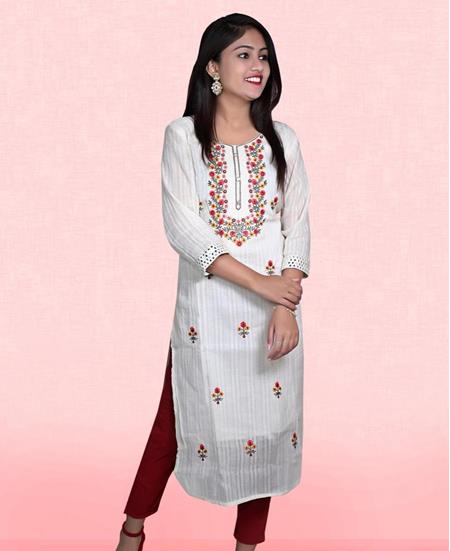 Picture of Appealing White Kurtis & Tunic