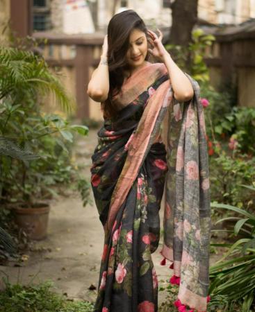 Picture of Shapely Multi Casual Saree