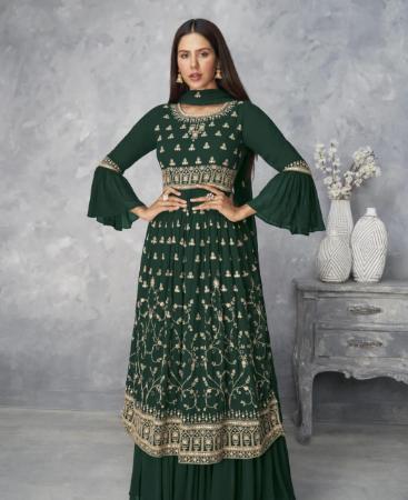 Picture of Ravishing Green Straight Cut Salwar Kameez