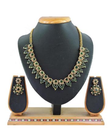 Picture of Well Formed Green Necklace Set