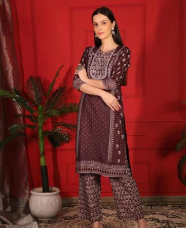 Picture of Amazing Maroon Kurtis & Tunic