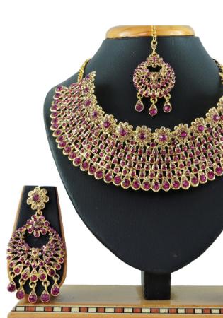 Picture of Nice Golden Necklace Set