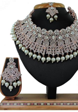 Picture of Beauteous Grey Necklace Set