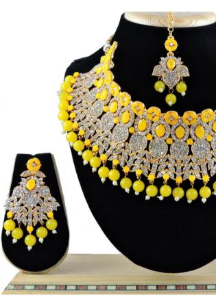 Picture of Nice Golden Necklace Set