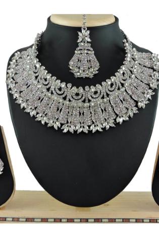 Picture of Gorgeous White Necklace Set