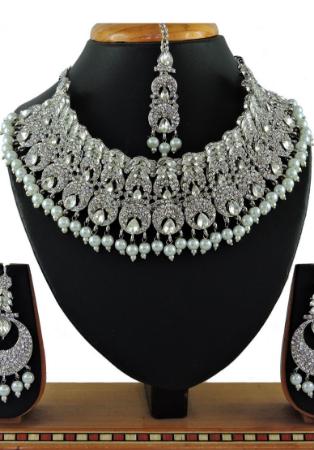 Picture of Ideal Dim Gray Necklace Set