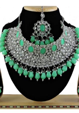 Picture of Pleasing Medium Sea Green Necklace Set