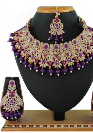 Picture of Magnificent Golden Necklace Set