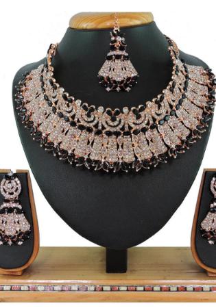 Picture of Fine Dim Gray Necklace Set