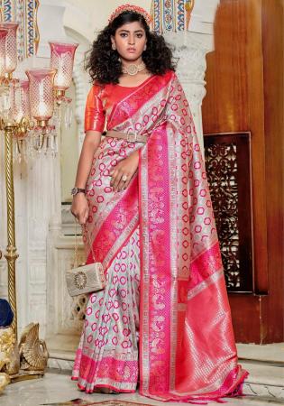 Picture of Elegant Silk Silver Saree