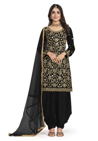 Picture of Alluring Silk Black Straight Cut Salwar Kameez