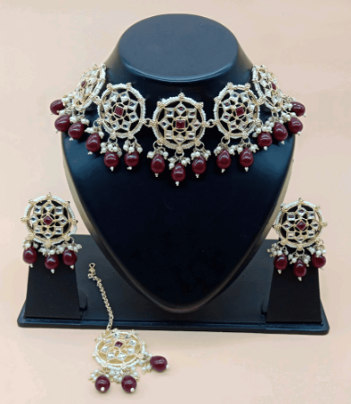 Picture of Classy Maroon Necklace Set