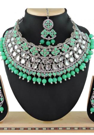 Picture of Statuesque Medium Sea Green Necklace Set