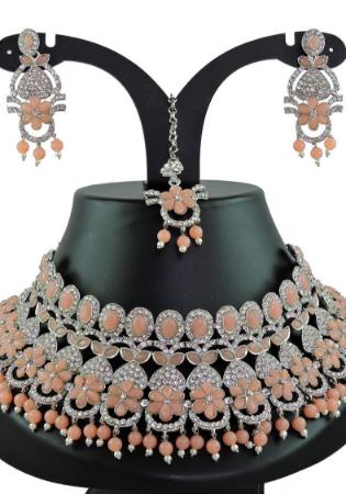 Picture of Graceful Rosy Brown Necklace Set