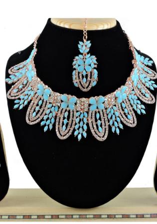 Picture of Marvelous Medium Aqua Marine Necklace Set