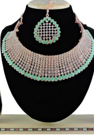 Picture of Resplendent Rosy Brown Necklace Set