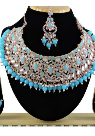 Picture of Pleasing Light Sea Green Necklace Set